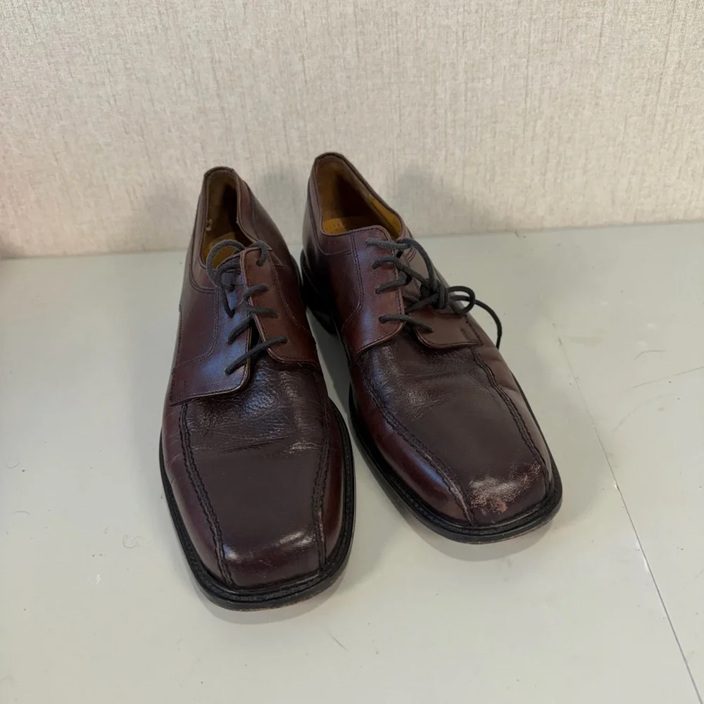 Bostonian Dark‎ Brown Leather Oxfords